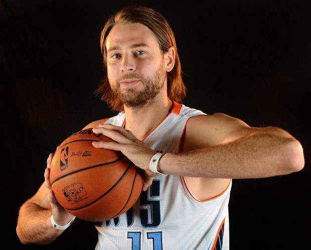 Joshua Scott "Josh" McRoberts